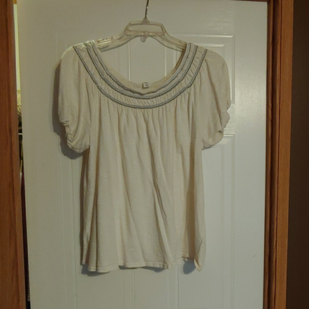 Old Navy top